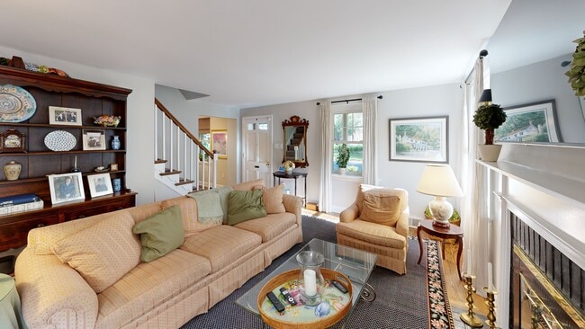 223 Larrimore Ln, Glenside, PA 19038 - photo 2