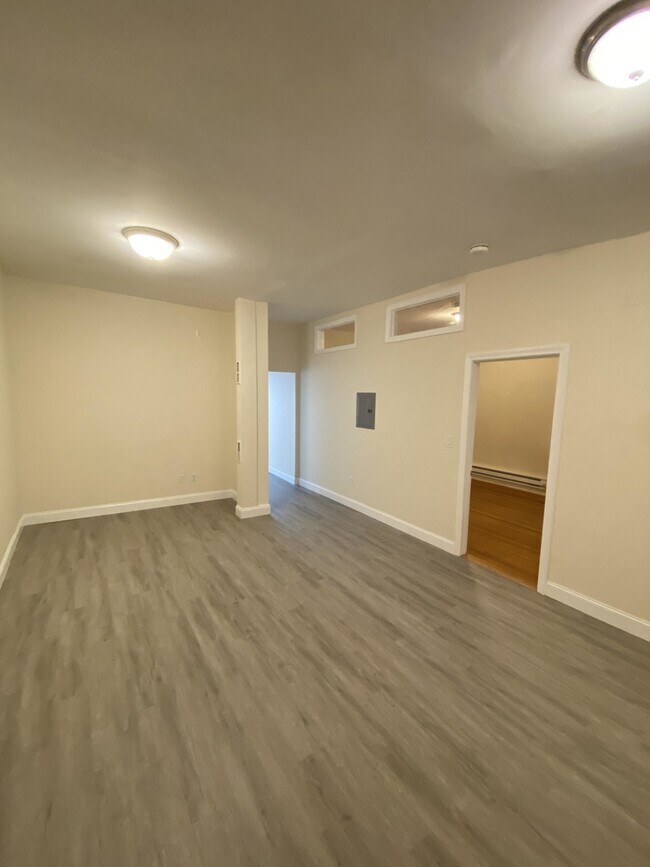 16 Aberdeen St unit F, Boston, MA 02215 - photo 4