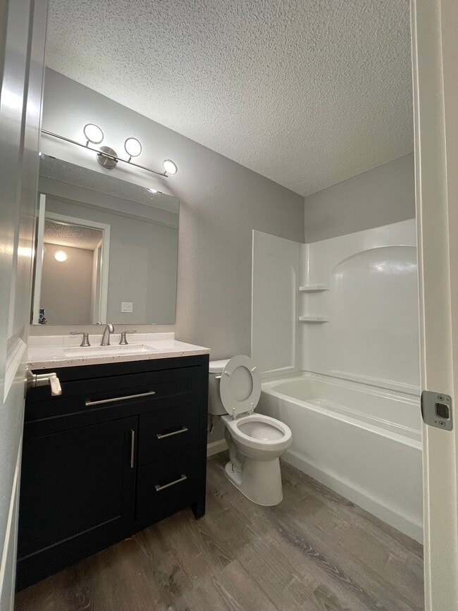 Holiday Apartments, Lawrence, KS 66044 - photo 6