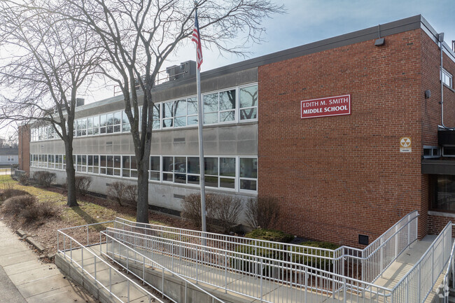 Edith M Smith Middle School is part of Waukegan Community Unit School District 60.