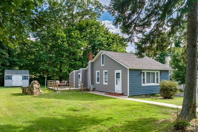 Sound Beach is full of little beach bungalow homes.