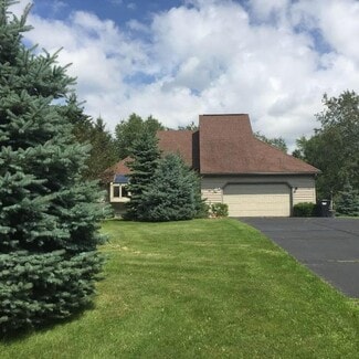 7230 Fox Meadow Dr NE Unit Happyhome, Rockford, MI 49341