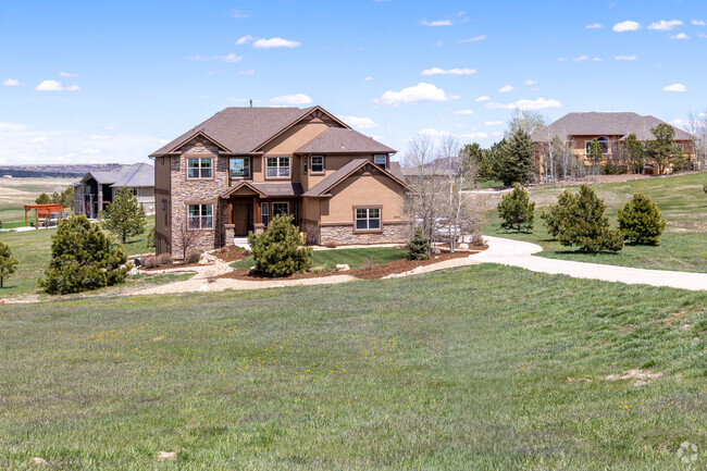 Huge homes can be found throughout Kings Deer.