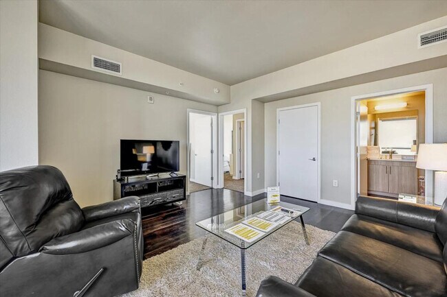 77 N Almaden Ave unit ID1039871P, San Jose, CA 95110 - photo 6