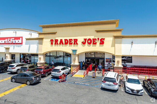 Trader Joe's is a popular local shop for fresh ingredients in Chatsworth.