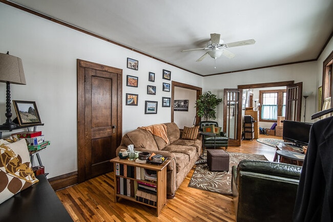 707 W 44th St unit 1, Minneapolis, MN 55409 - photo 4