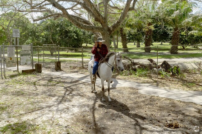 Equestrian areas are close to PGA Resort Community of Palm Beach Gardens, FL.