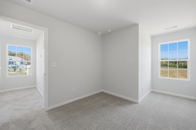 167 Plumtree Ct, King, NC 27021 - photo 4