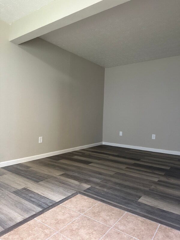 516 Massillon Rd unit 9, Akron, OH 44306 - photo 5