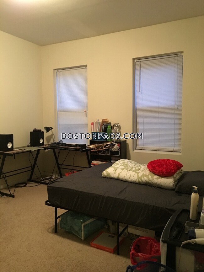 171 Hemenway St Unit 14, Boston, MA 02115