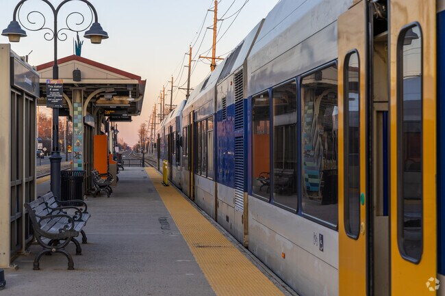 Catch the River Line Light Rail from Cinnaminson near Tenby Chase for easy rides to Camden or Trenton.