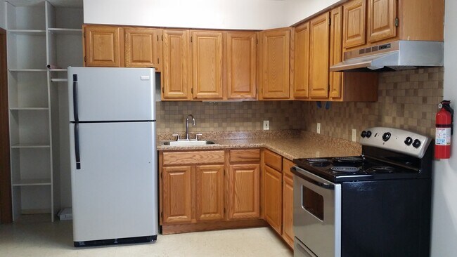 84 Bowery St unit 1, Frostburg, MD 21532 - photo 2