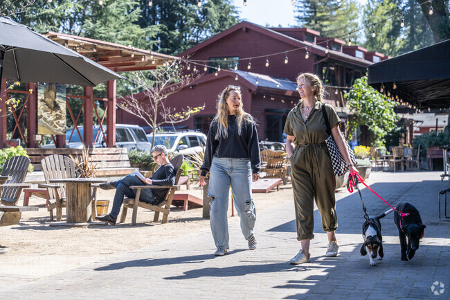 Blithedale is within close proximity to retail and eateries at The Lumber Yard.