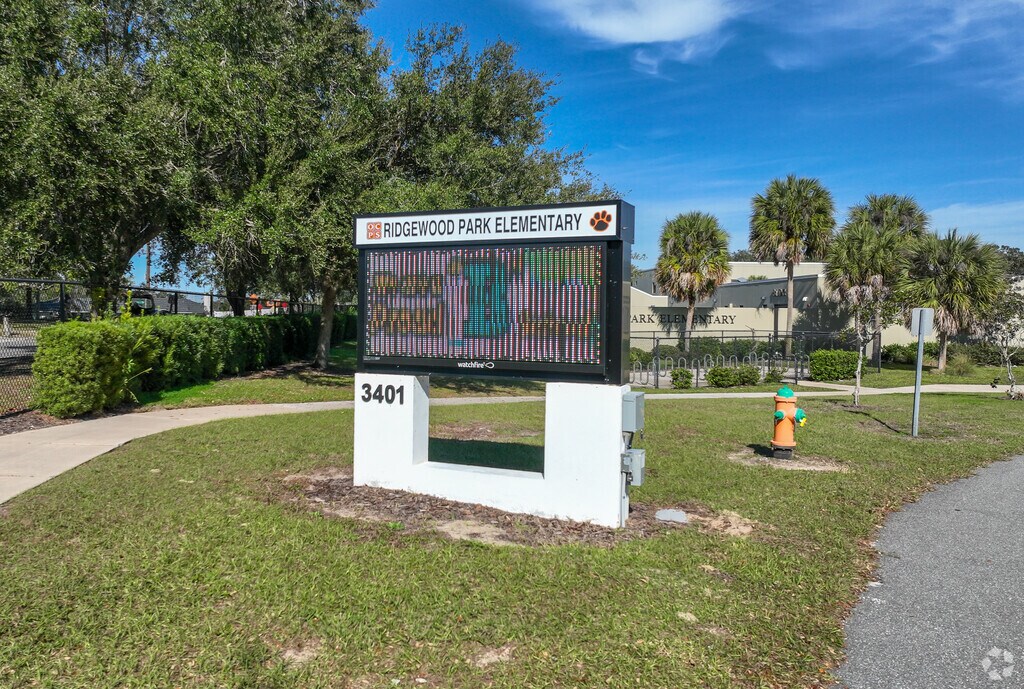 Ridgewood Park Elementary School is home of The Tigers.