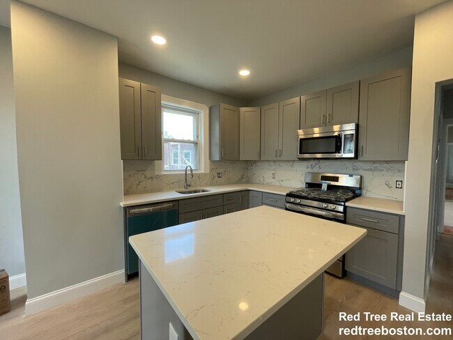 44 Ashley St unit 4-bed2bath, Boston, MA 02128 - photo 3