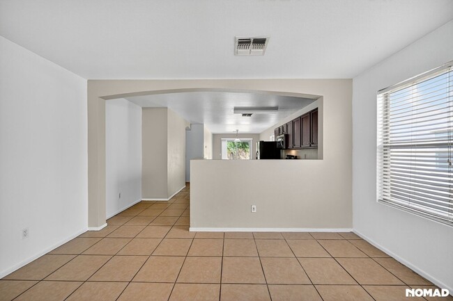 2230 N 94th Ln, Phoenix, AZ 85037 - photo 6