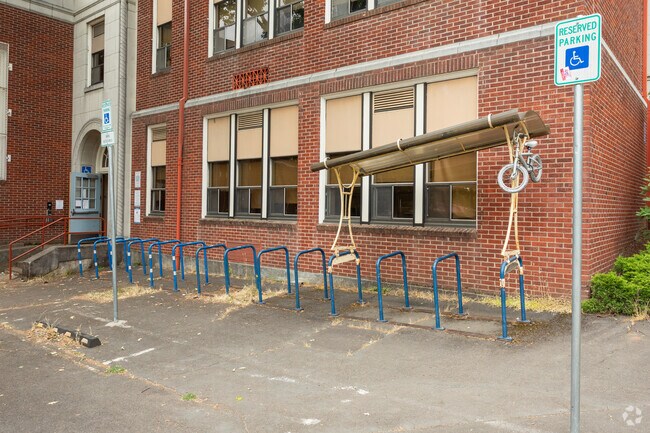 Students in the neighborhood live close enough to bike to Sabin Elementary School.