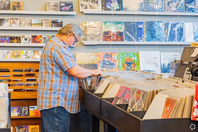 Guestroom Records OKC near Douglas Edgemere offer a wide selection of vintage records for local.