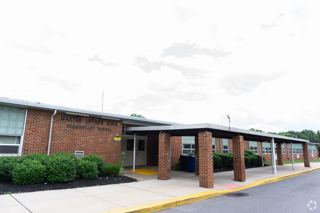 Martin Luther King Elementary School front entrance in Piscataway.