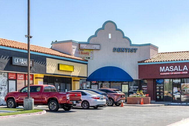 Enjoy masala Indo-Pak cuisine in Riverside.