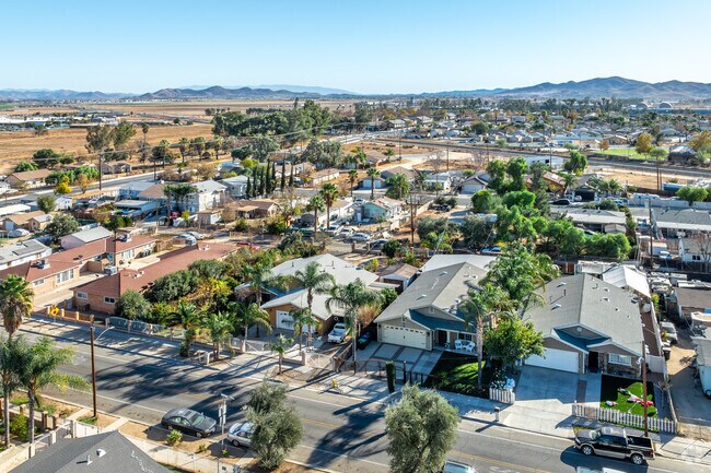 Find Ranch and Craftsman homes in downtown Perris.