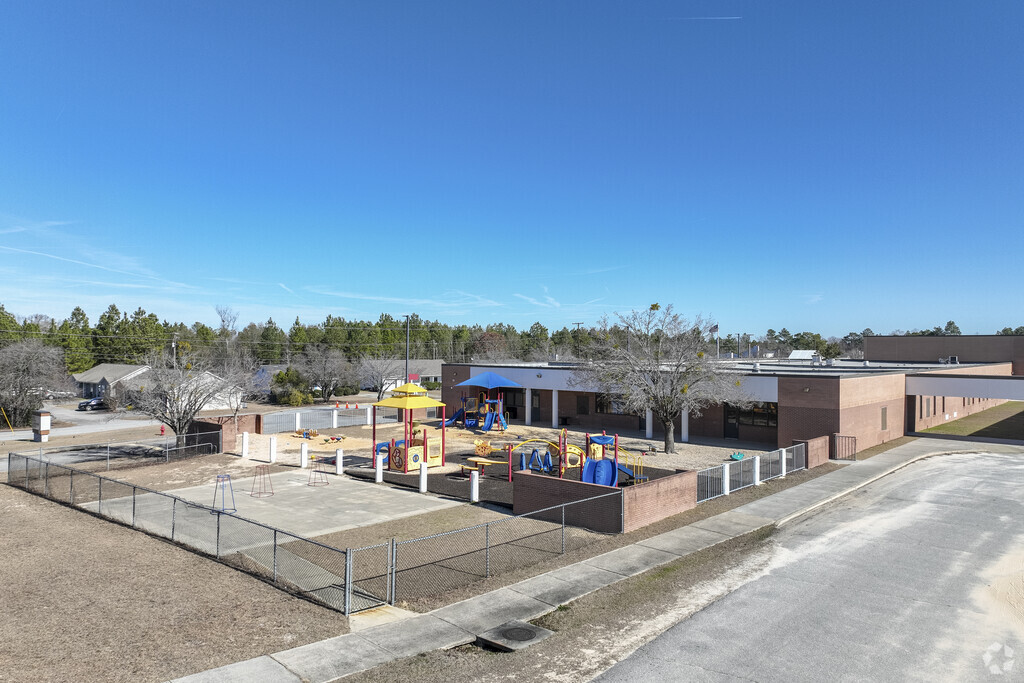 Saxe Gotha Elementary School offers children a great start to their academic life.