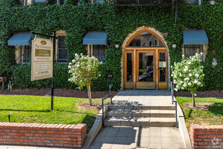 611 S Cloverdale Ave, Los Angeles, CA 90036