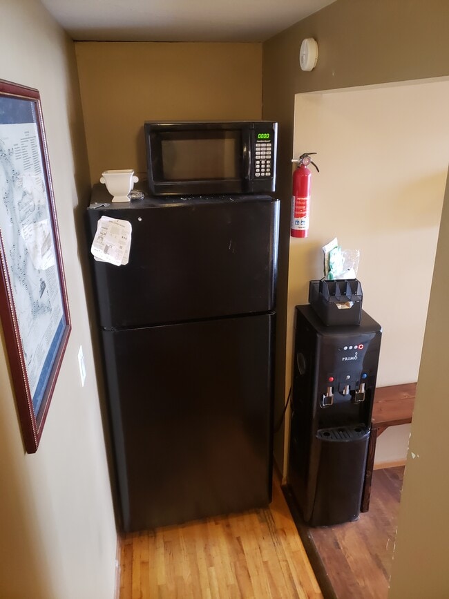 1407 E Spokane Ave unit West Room, Coeur D Alene, ID 83814 - photo 5