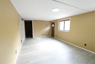 206 Cedar St, Rhodhiss, NC 28667