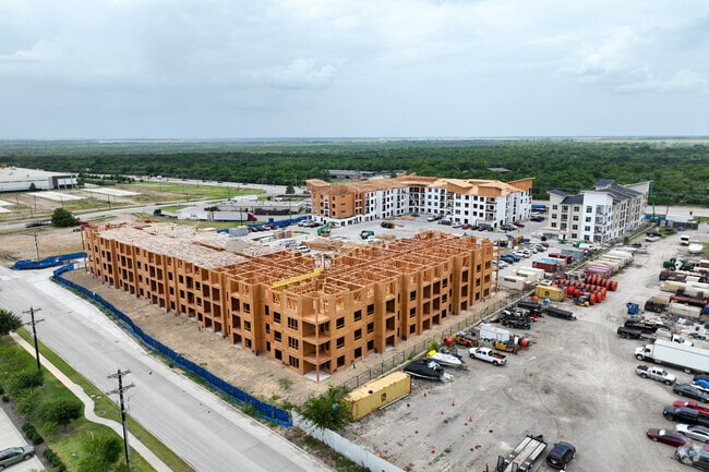 The Walden, Lewisville, TX 75056 - photo 2