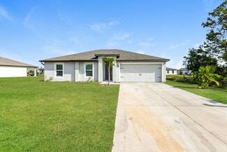 865 Youngreen Dr, Fort Myers, FL 33913