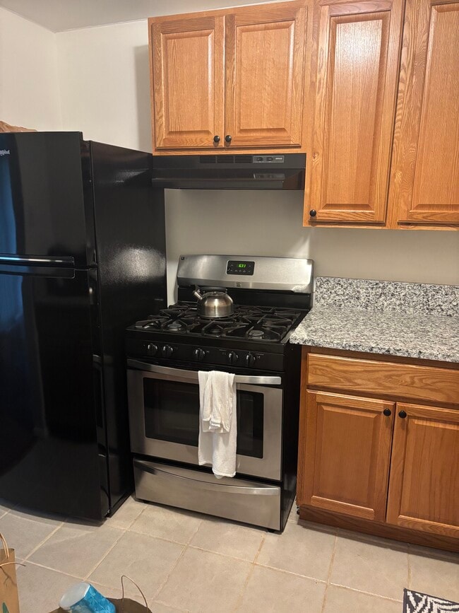 2616 Redcoat Dr unit 2-DHuntington, Alexandria, VA 22303 - photo 2