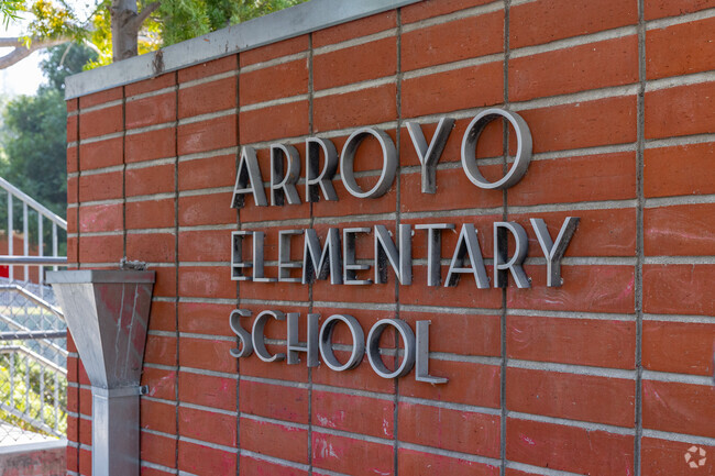 Arroyo Elementary School is a great school to meet new friends.
