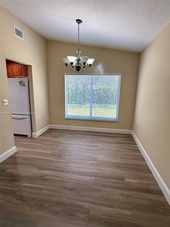 11561 SW 51st St, Cooper City, FL 33330 - photo 5