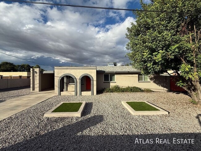 3412 W Orangewood Ave, Phoenix, AZ 85051 - photo 2