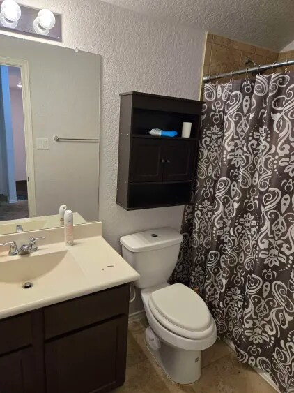 9835 Marbach Canyon, San Antonio, TX 78245 - photo 5