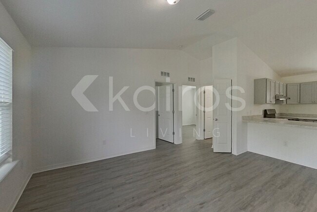 2852 SW 161st Loop, Ocala, FL 34473 - photo 4