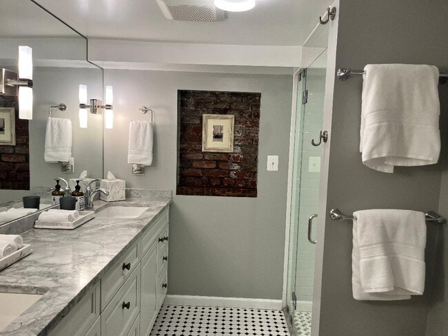 bathroom-double vanity