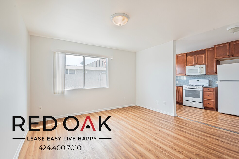 6928 Agnes Ave unit 1, North Hollywood, CA 91605 - photo 1