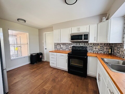 27064 Omni Ln, Punta Gorda, FL 33983 - photo 2