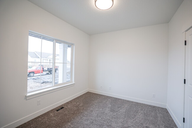 0 Simplicity St unit 37438721, Ammon, ID - photo 6