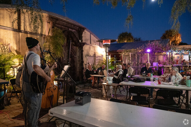 The local crowd sings along with the band at Frankies' Raw Bar near Anclote River Acres.