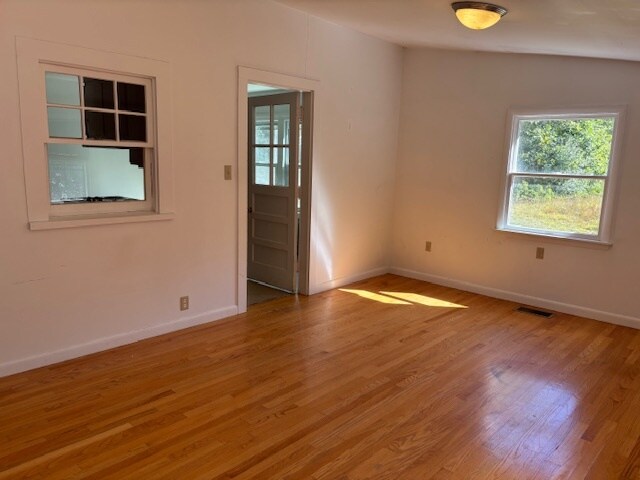 133 Lake Hayward Rd unit 133 Left Unit, Colchester, CT 06415 - photo 5