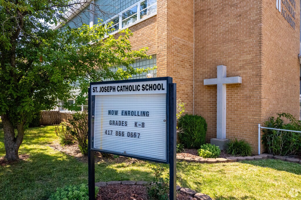 St Joseph Catholic Academy is a parochial school for students kindergarten through 8th grades.