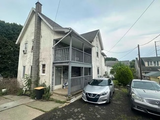1206 Farber Ct Unit 2, Dunmore, PA 18510
