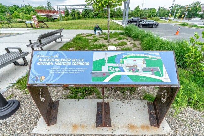 Blackstone River Valley National Heritage Corridor is in North Quinsigamond Village.