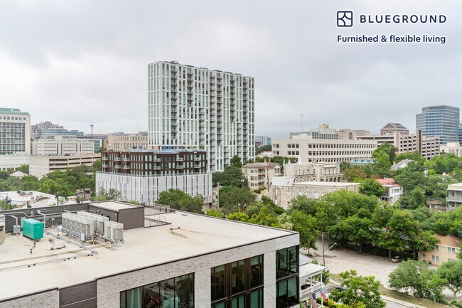 615 W 7th St unit FL11-ID328, Austin, TX 78701 - photo 5