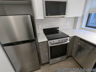 11 Peterborough St Unit 11, Boston, MA 02215