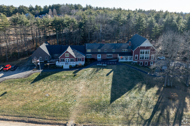 Shortridge Academy is a private, therapeutic boarding school in Strafford County.