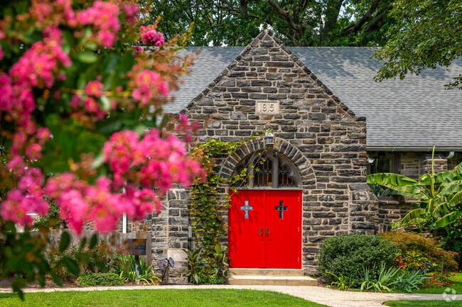 One place of worship in Eddystone is St. Jude Roman Catholic Church.